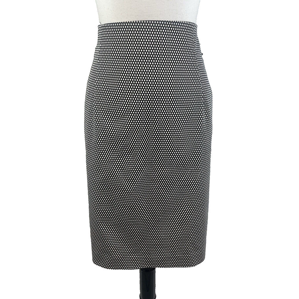 Worthington Skirt size 16 Black White Dots Straight Pencil Knee Stretch Career